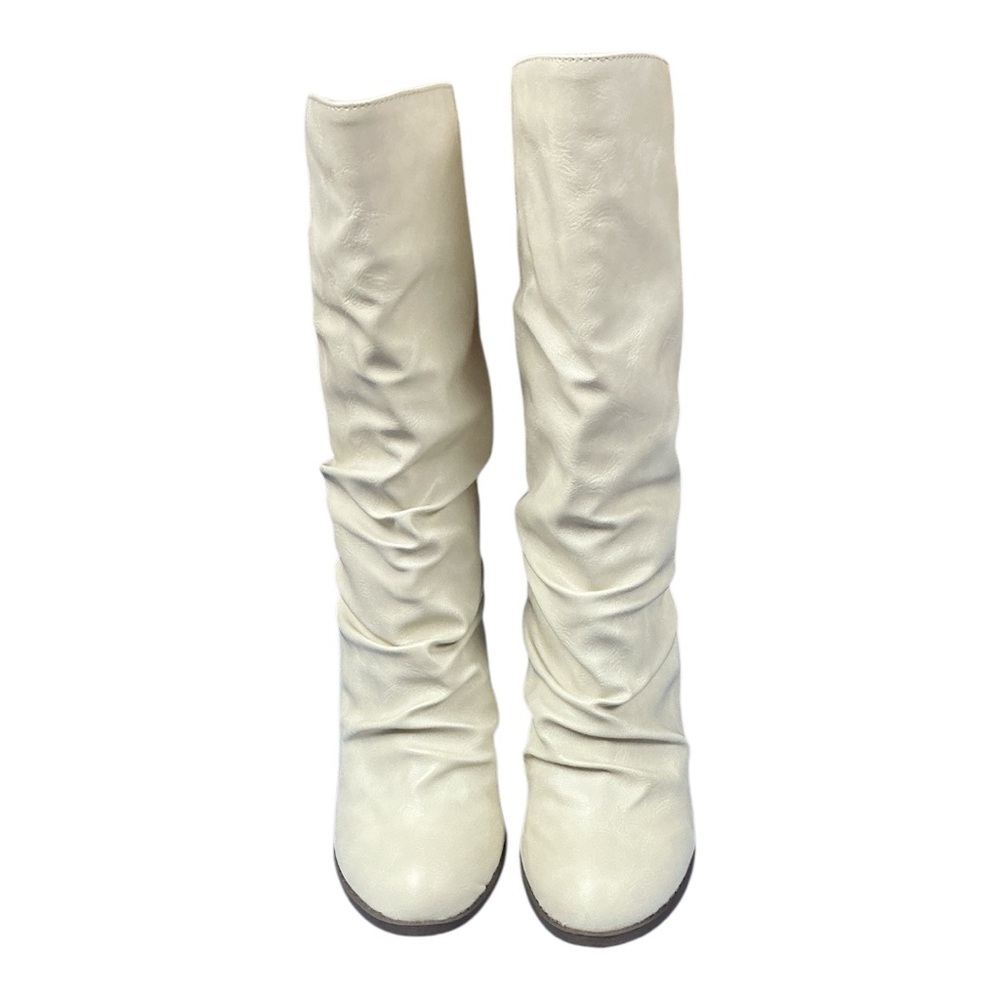 Boutique - NEW - Elegant Cream Faux Leather Women's Boots